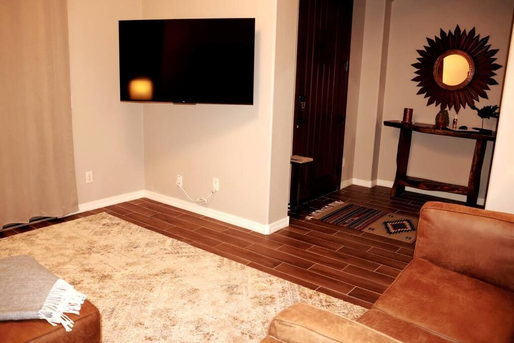 Phoenix Home With Heated Pool, Desert Views & Hot Tub Anthem エクステリア 写真