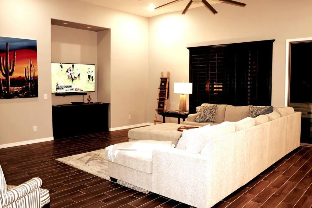 Phoenix Home With Heated Pool, Desert Views & Hot Tub Anthem エクステリア 写真